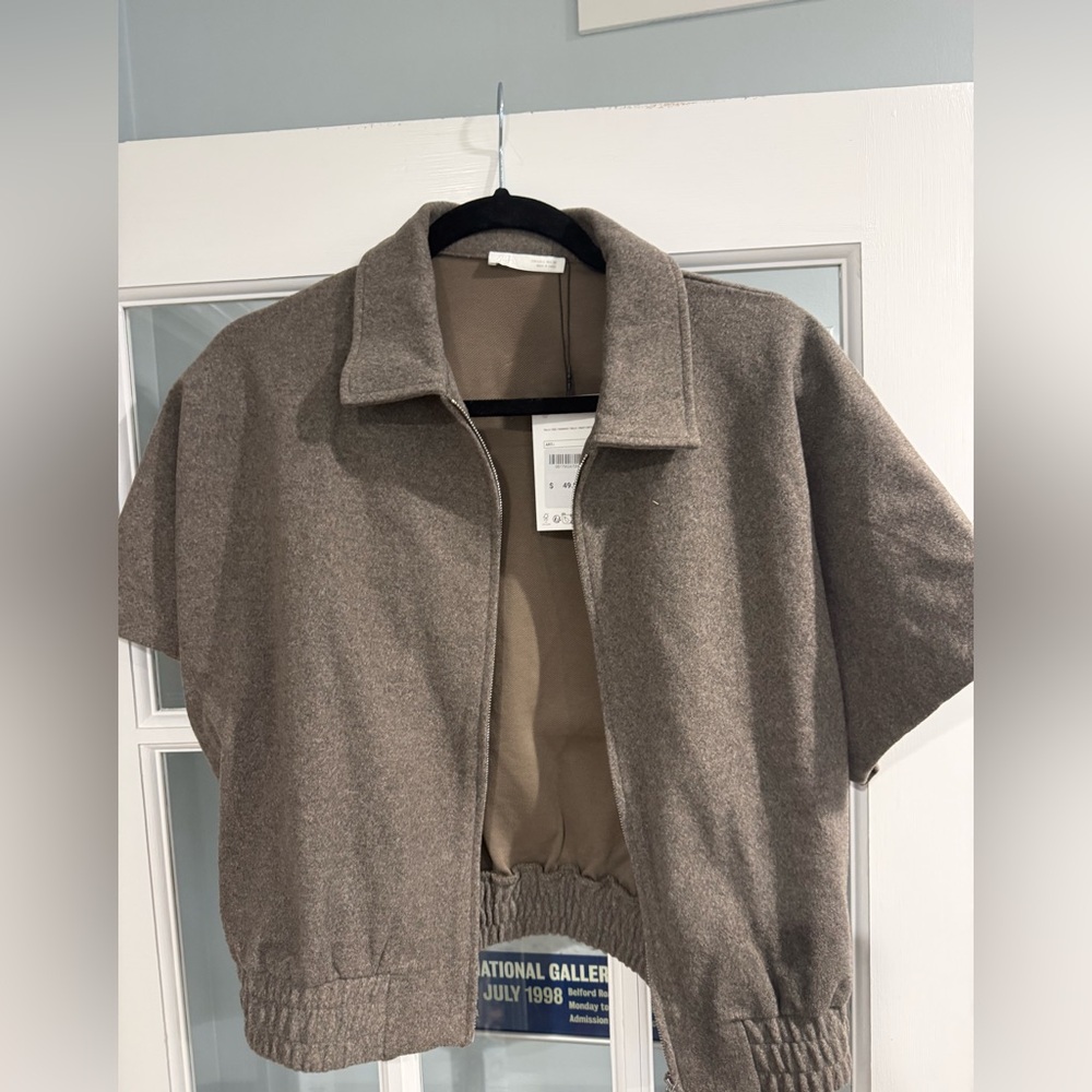 NWT Zara Short Sleeve Zip Front Blazer in Taupe large